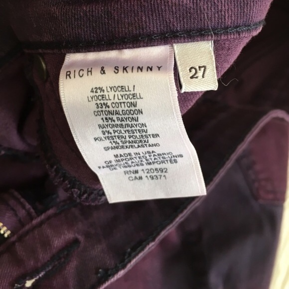 MOVING SALE 🎉 Two toned Rich and skinny jeans - Picture 4 of 4